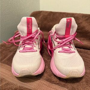 Brooks Ghost Max 2 Fuchsia Orchid Women's Pink White Running Shoes 120420-1B-669